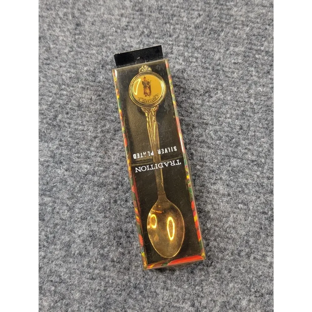 Vintage Scotland Souvenir Silver Plated Collectible Spoon Highland Bagpiper Boxe